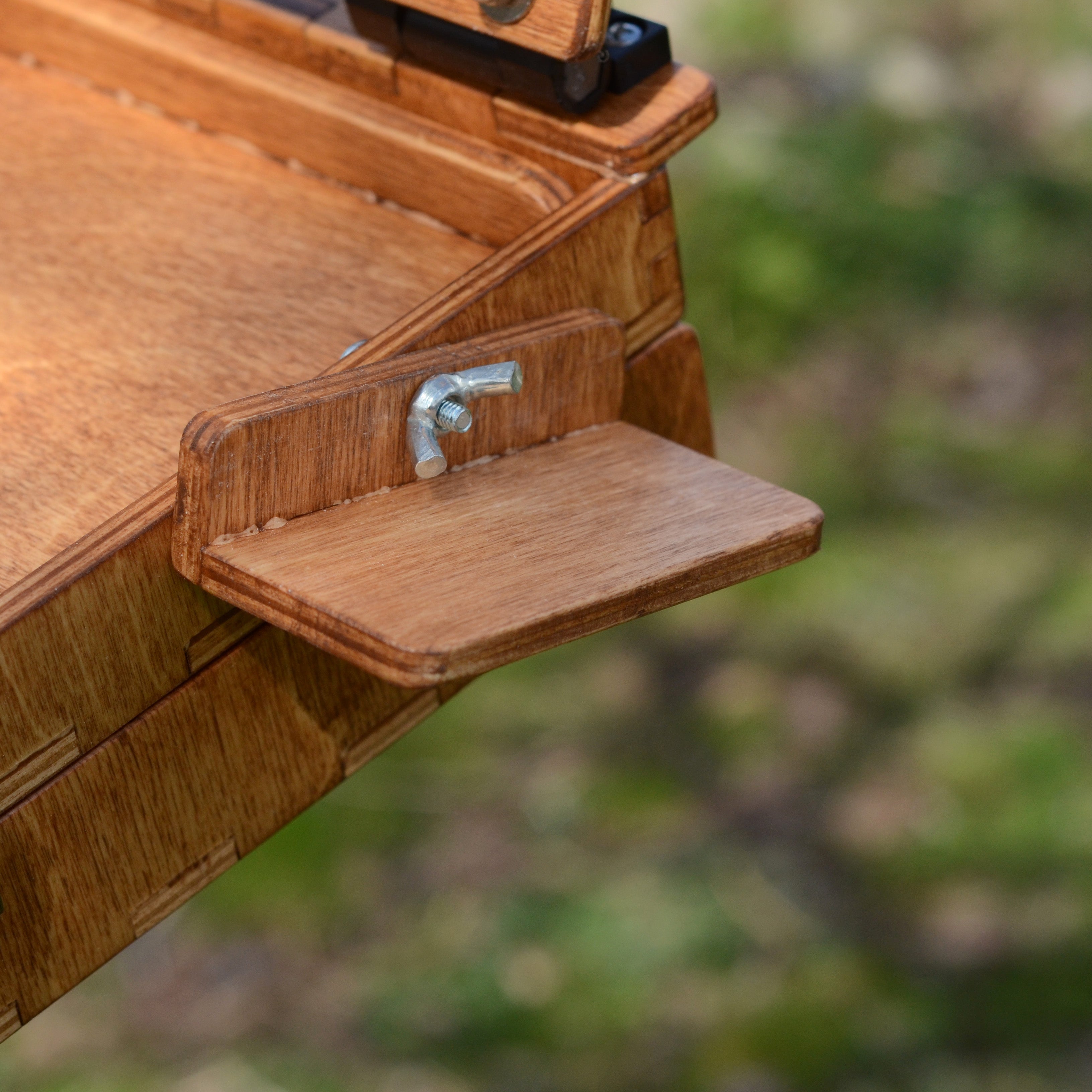 Dipper holder