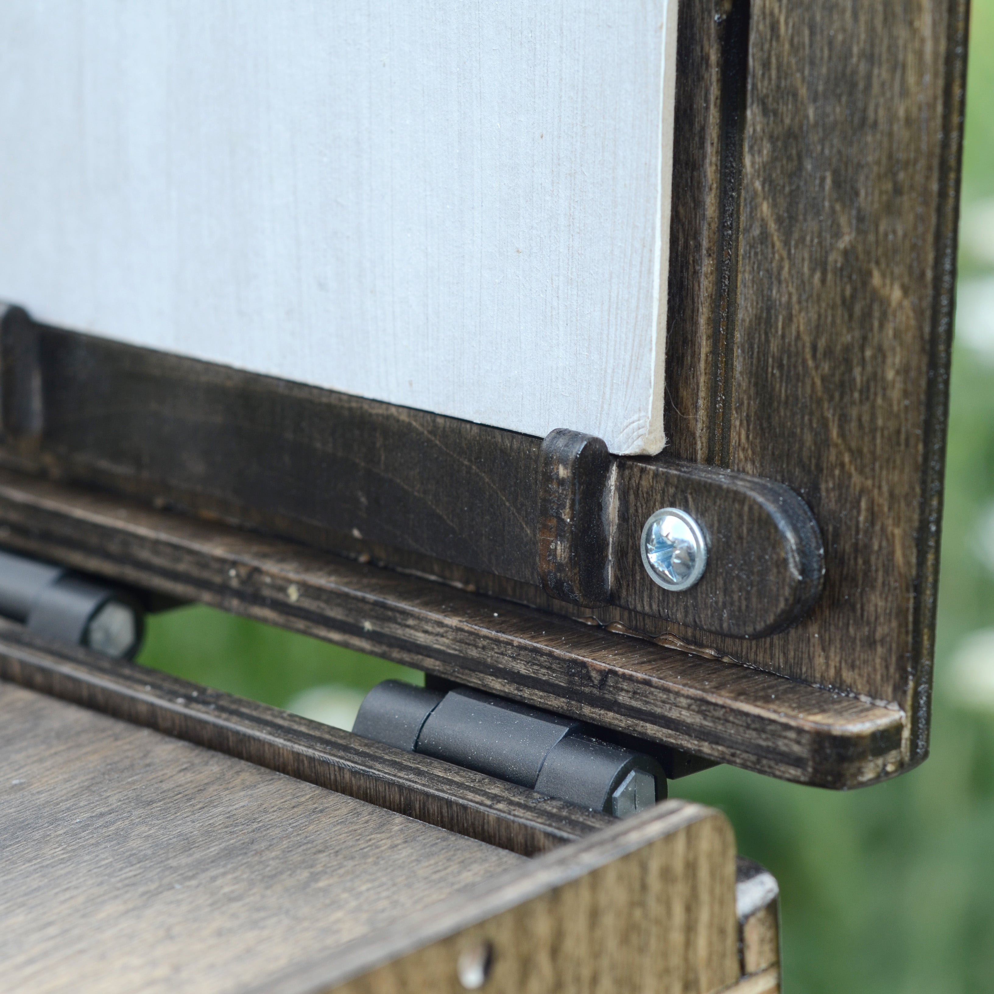 Martlet Travel for 5x7 - black wood stain