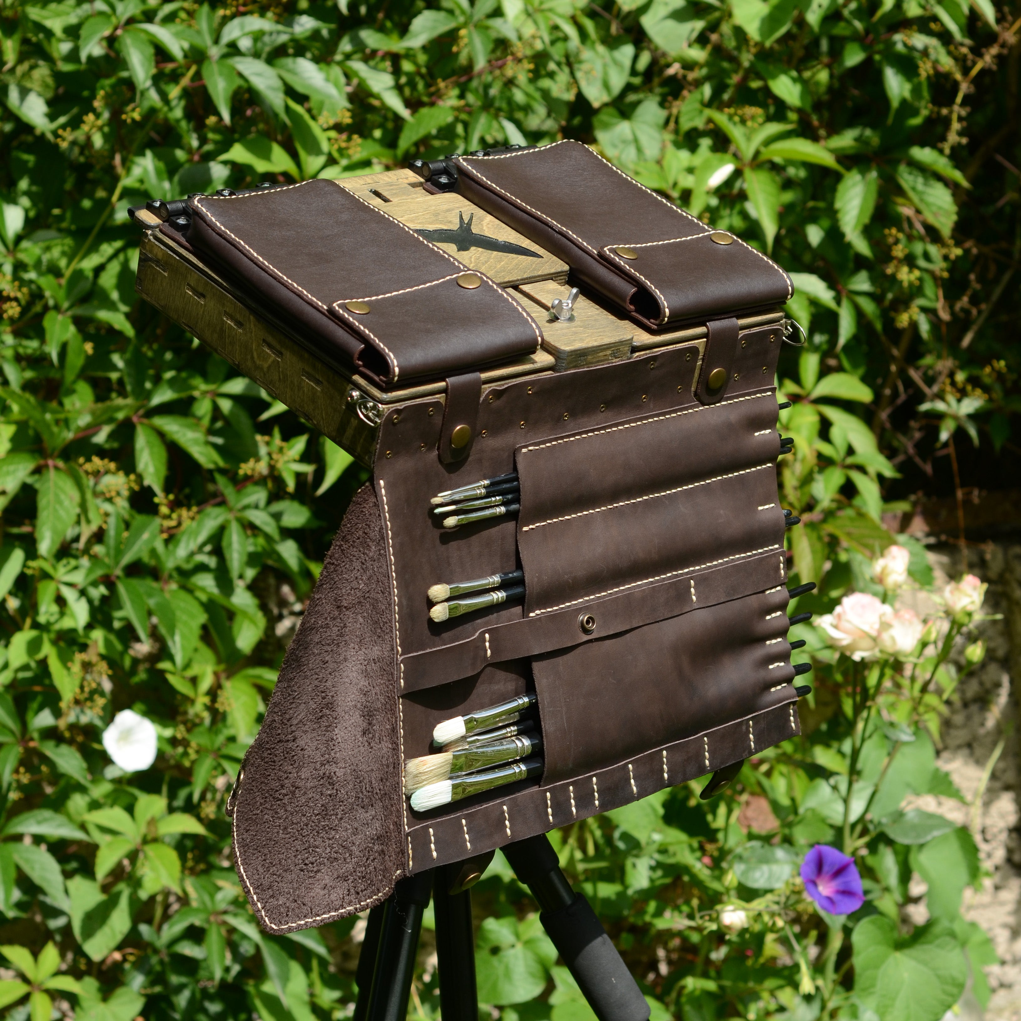All-in-One pochade box for 9x12" (old wood)