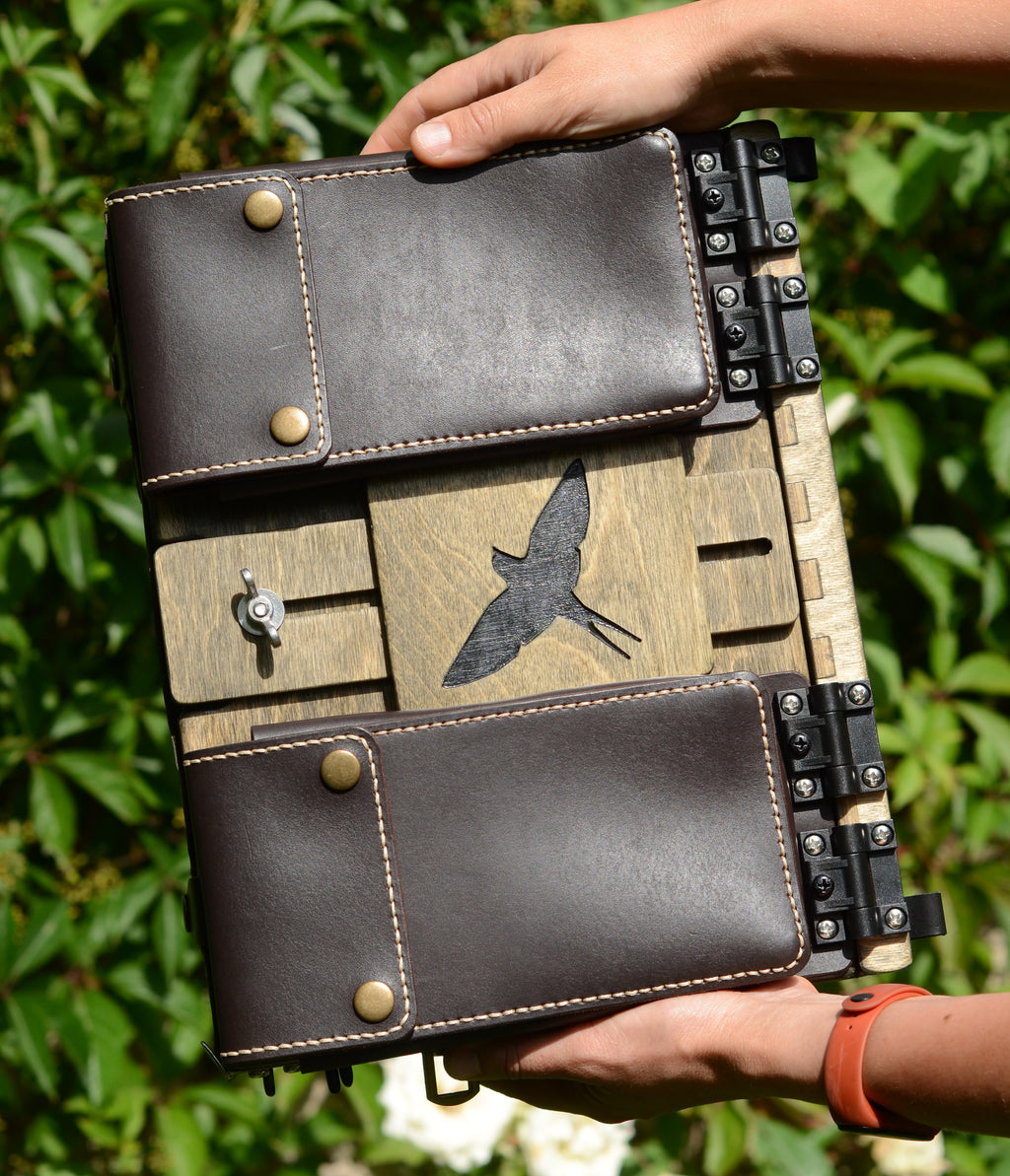 All-in-One pochade box for 9x12" (old wood)