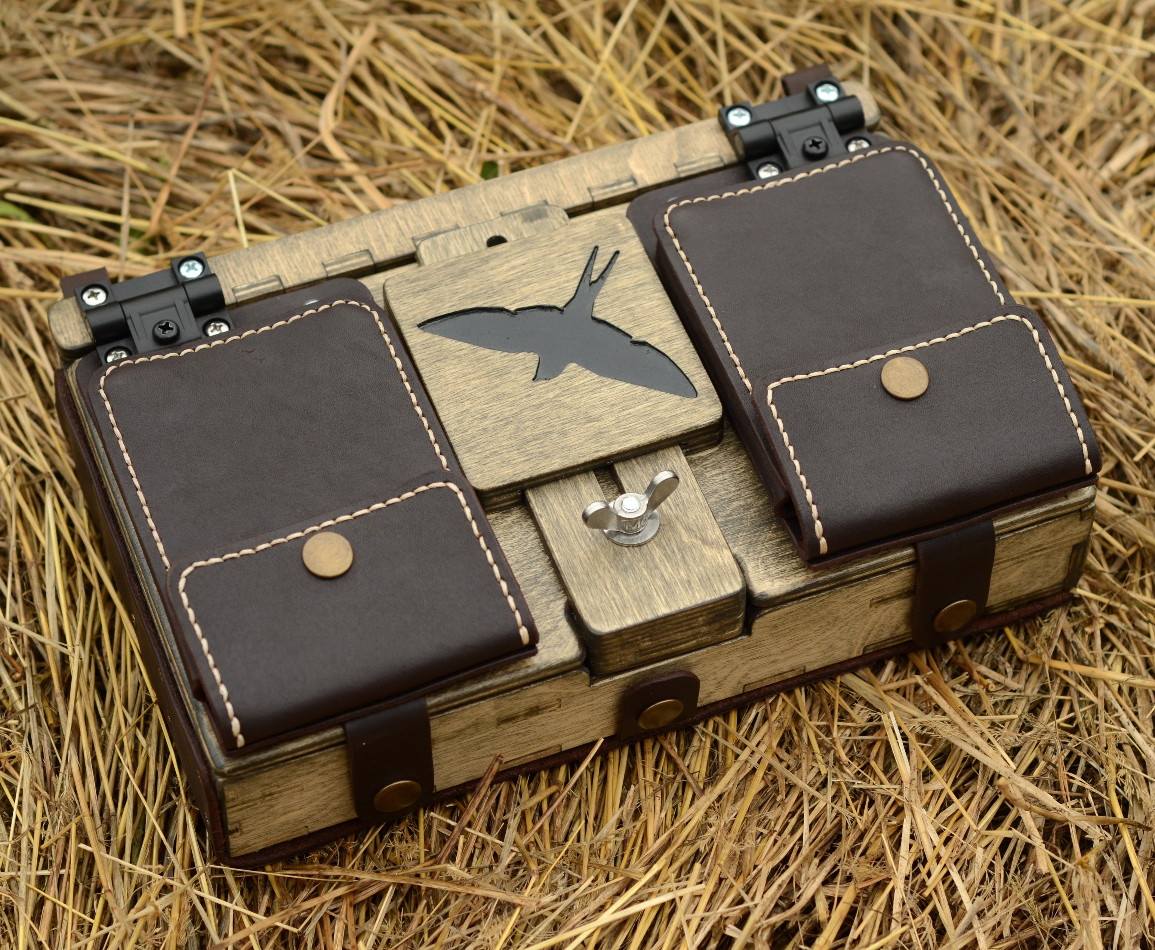 All-In-One pochade box for 6x10" panels (old wood)