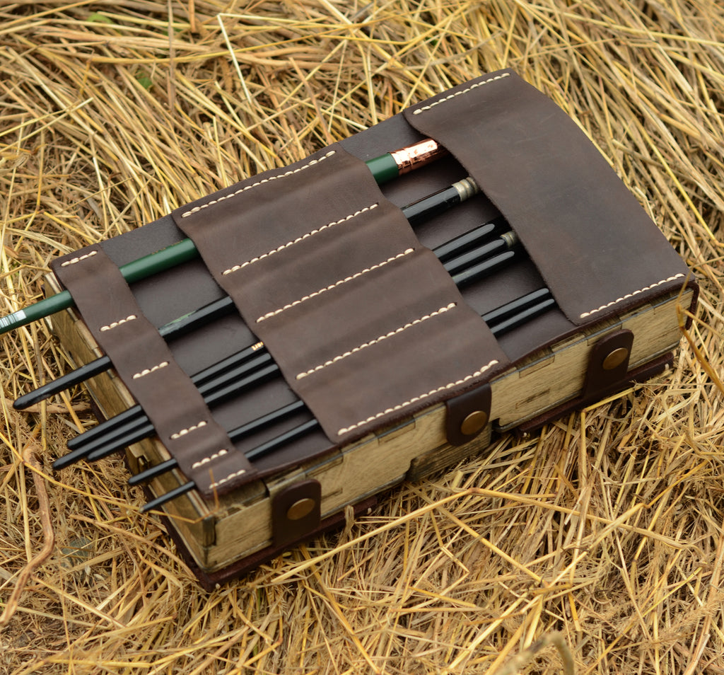 All-In-One pochade box for 6x10" panels (old wood)