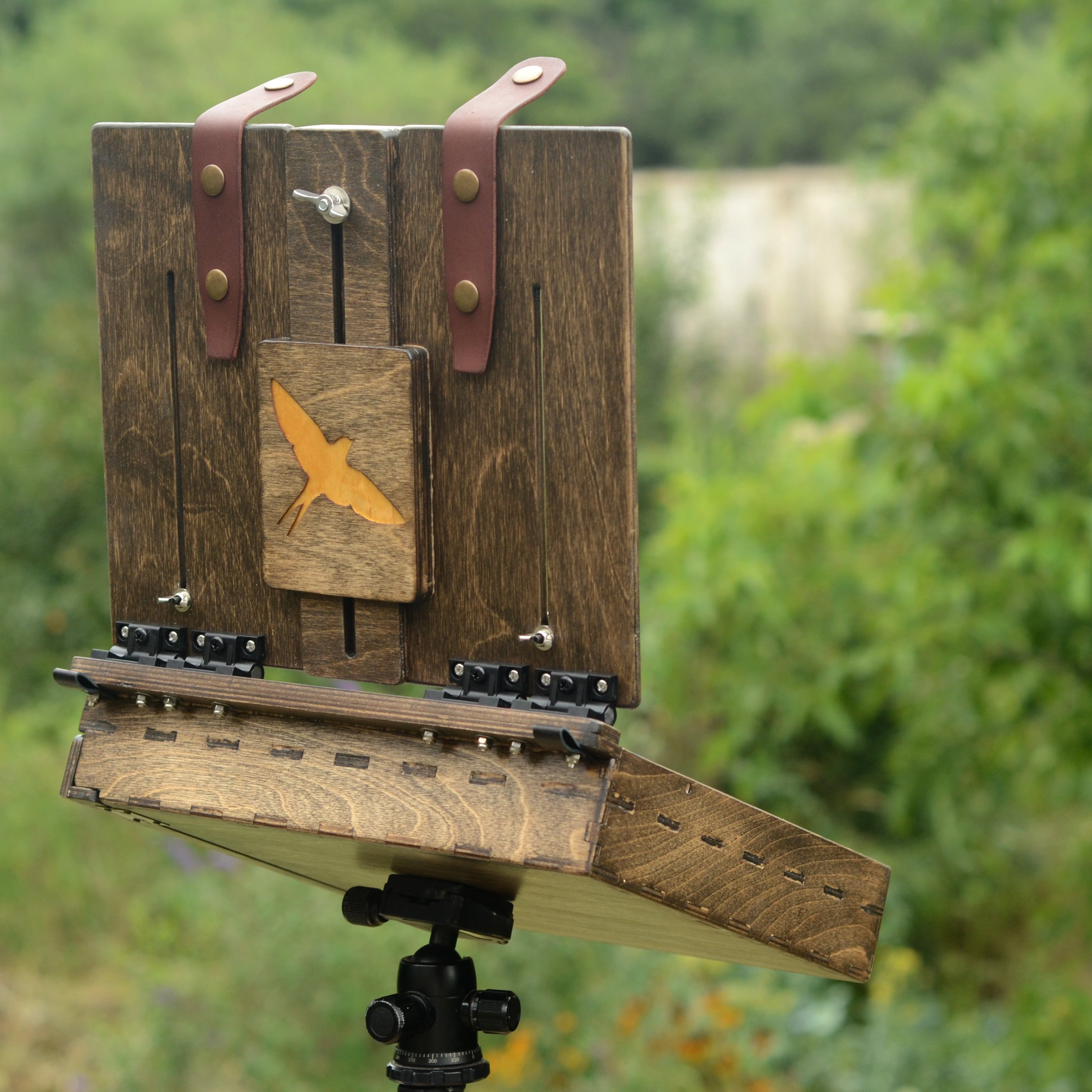Martlet 10×12 pochade box - side wet panel carrier (black wood)