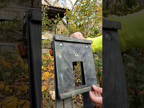 Tripod easel and wet panel carrier