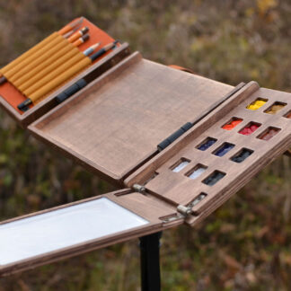 "Sketchbox" folding portable easels